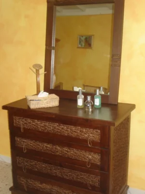 COMMODE LAMDA.J