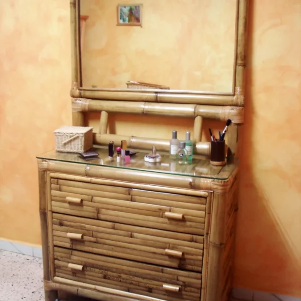 COMMODE PANAMA